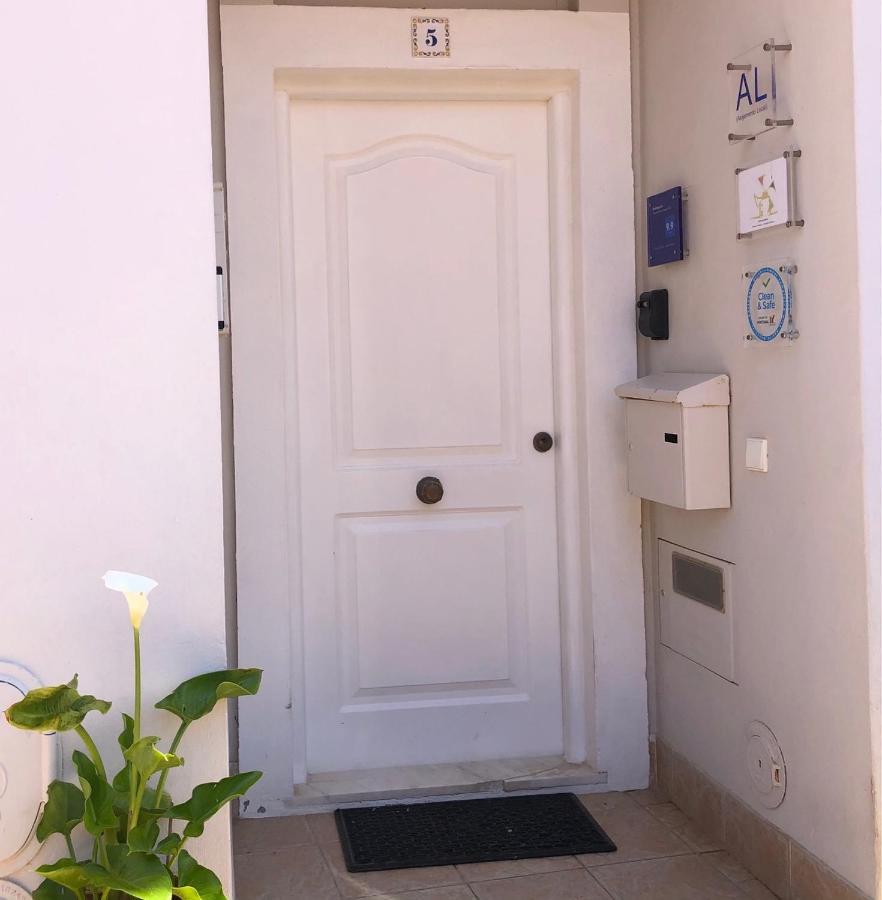 Casa Da Aldeia - Guest House Odiaxere Luaran gambar